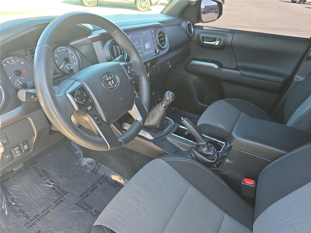 Used 2023 Toyota Tacoma TRD Off-Road w/ Advanced Technology Package image 17