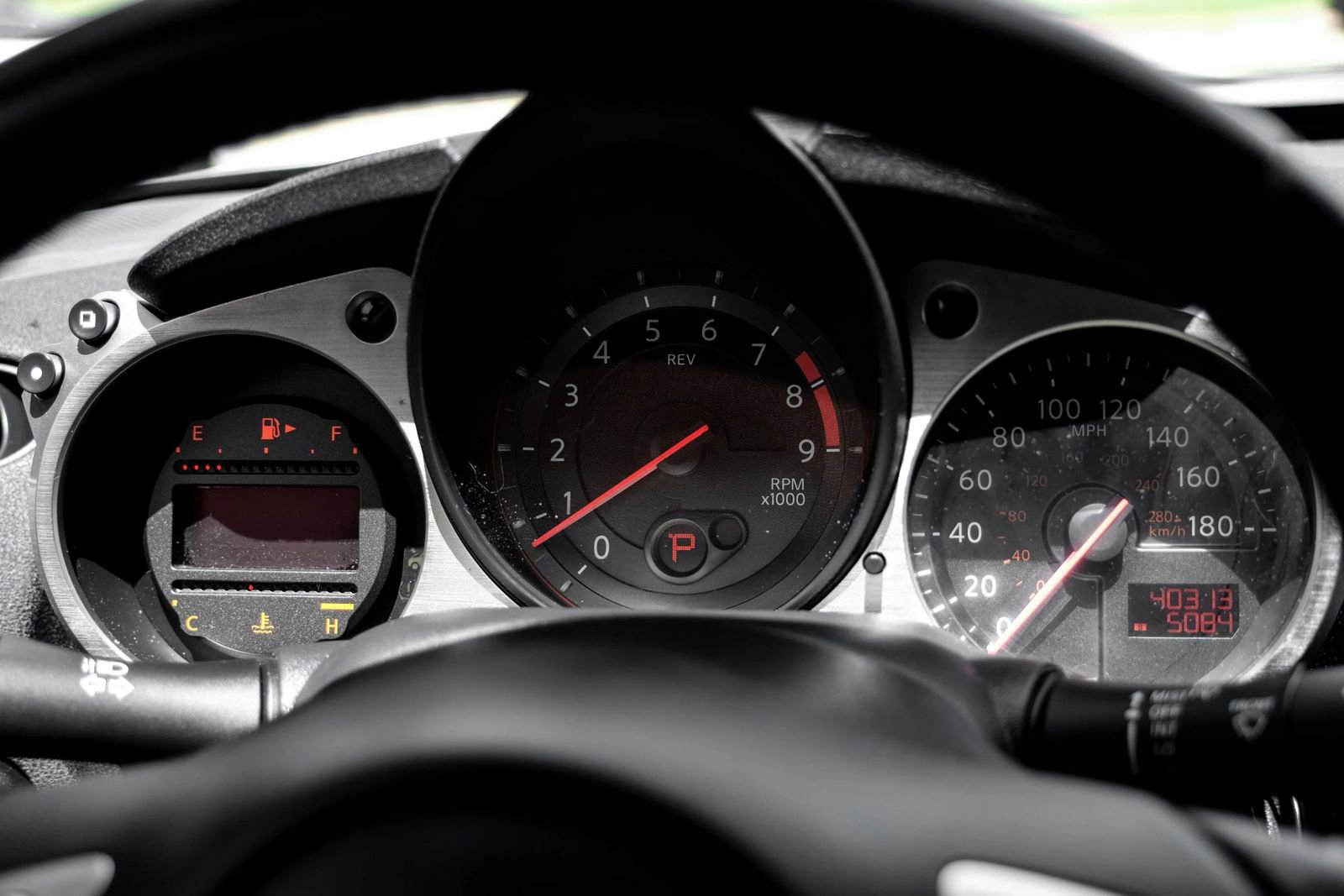Used 2016 Nissan 370Z Coupe RWD image 18