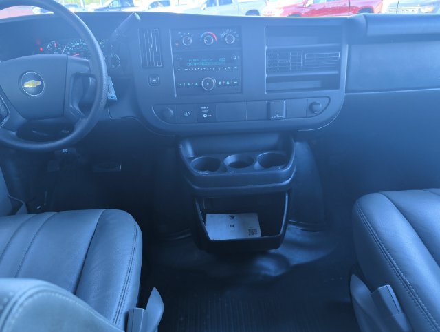 Used 2016 Chevrolet Express 2500 RWD image 13