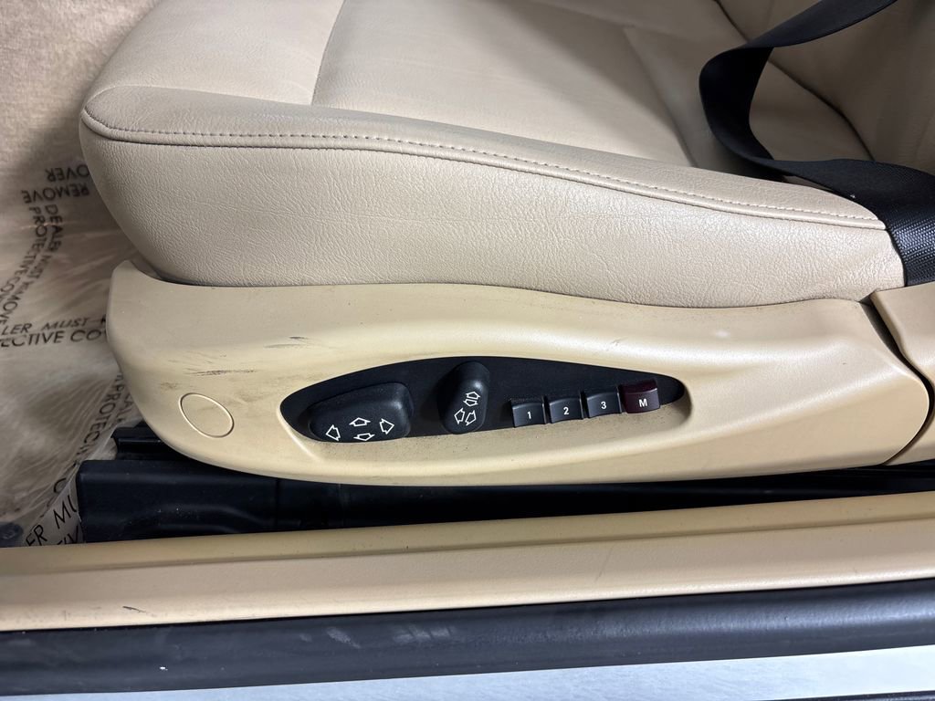 Used 2002 BMW 325Ci Convertible image 10
