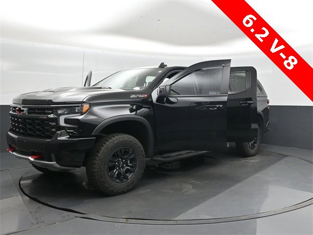 Used 2024 Chevrolet Silverado 1500 ZR2 w/ Technology Package image 40