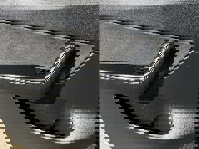 Used 2021 Tesla Model Y Long Range image 25