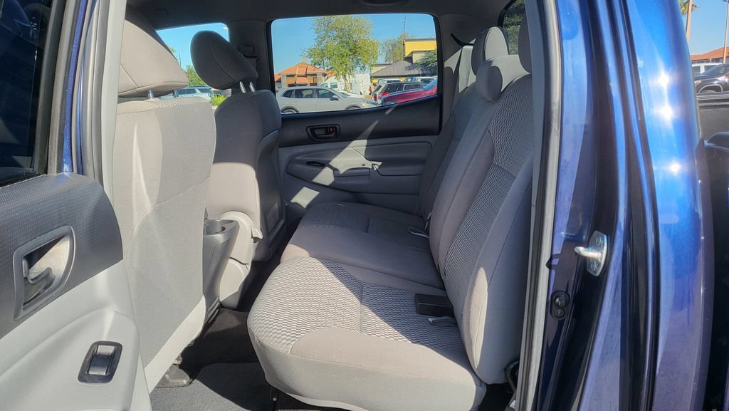 Used 2013 Toyota Tacoma PreRunner w/ SR5 Pkg RWD image 21