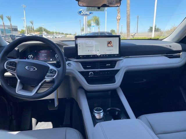 New 2026 Ford Explorer Active w/ Active Comfort Package RWD image 22