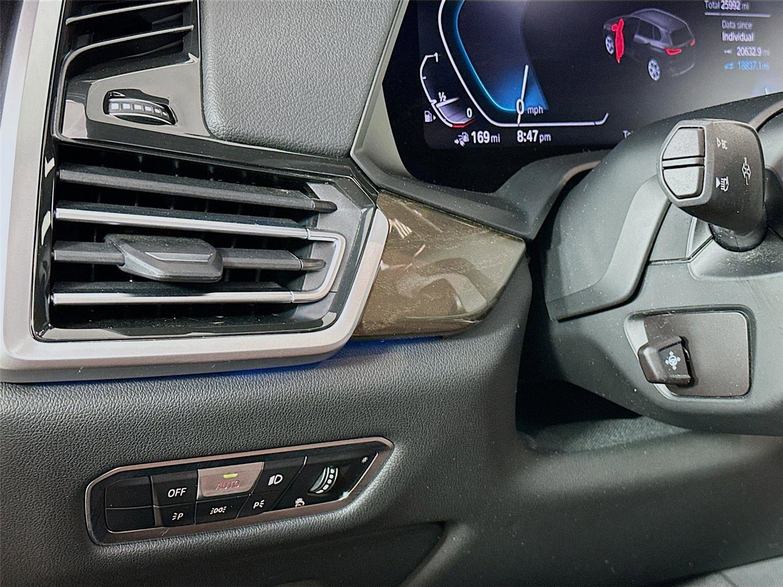 Certified 2022 BMW X5 xDrive45e w/ Executive Package image 10