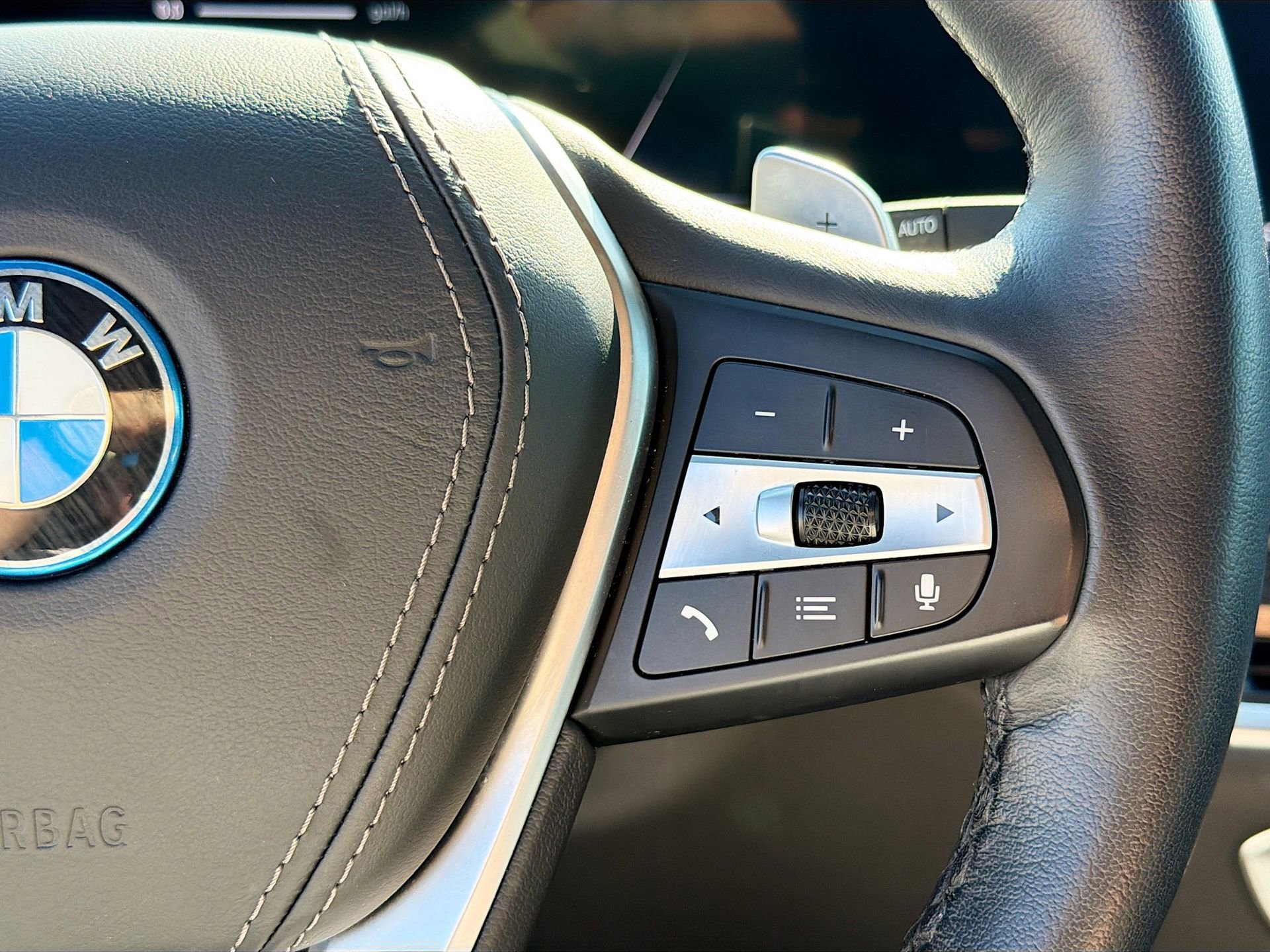 Certified 2025 BMW X5 xDrive50e image 39