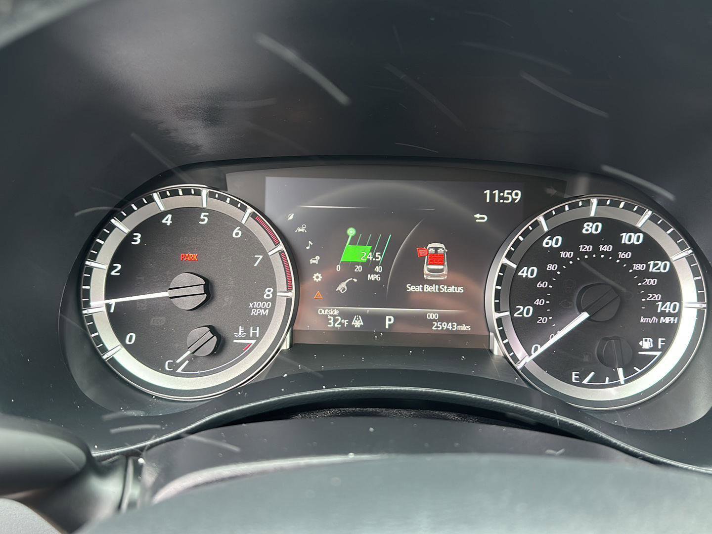 Used 2023 Toyota Highlander LE image 30