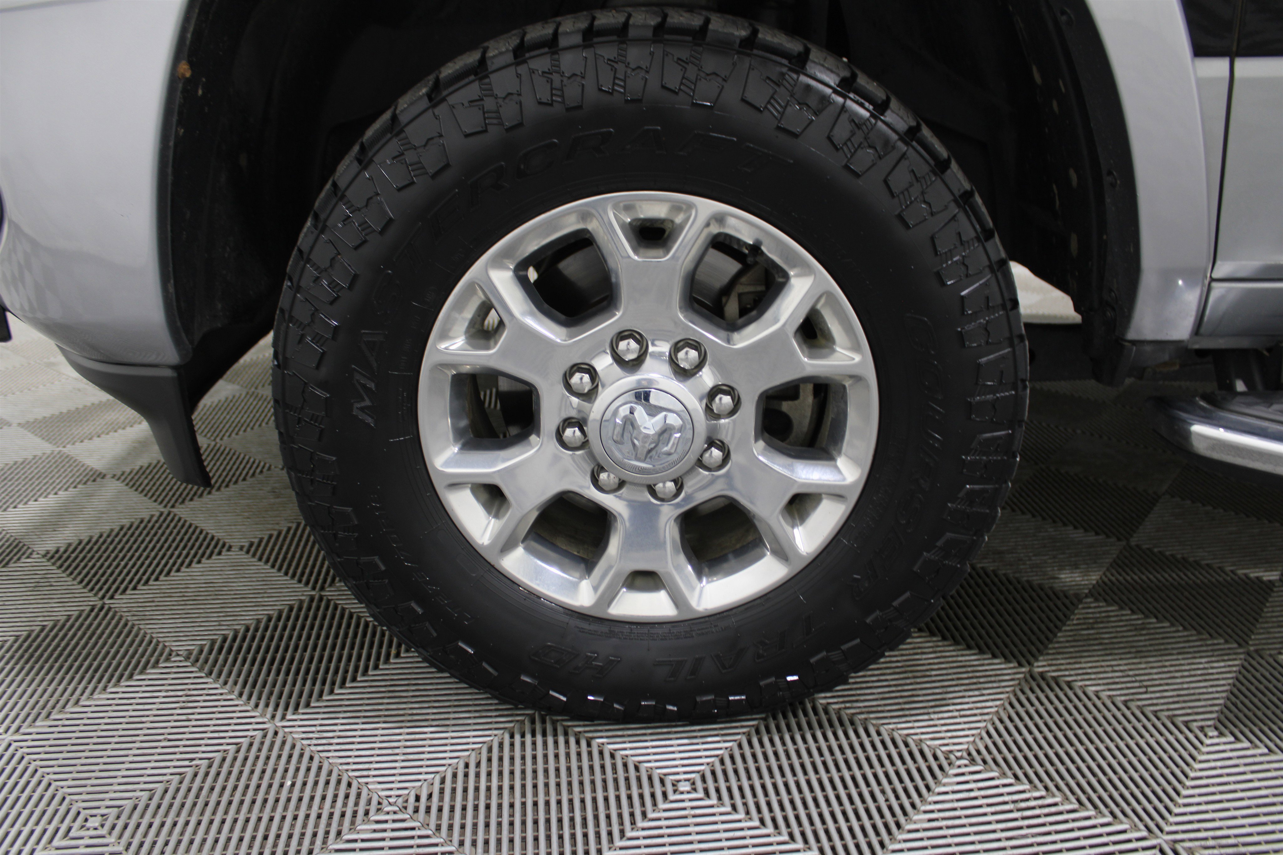 Used 2020 RAM 2500 Laramie image 37