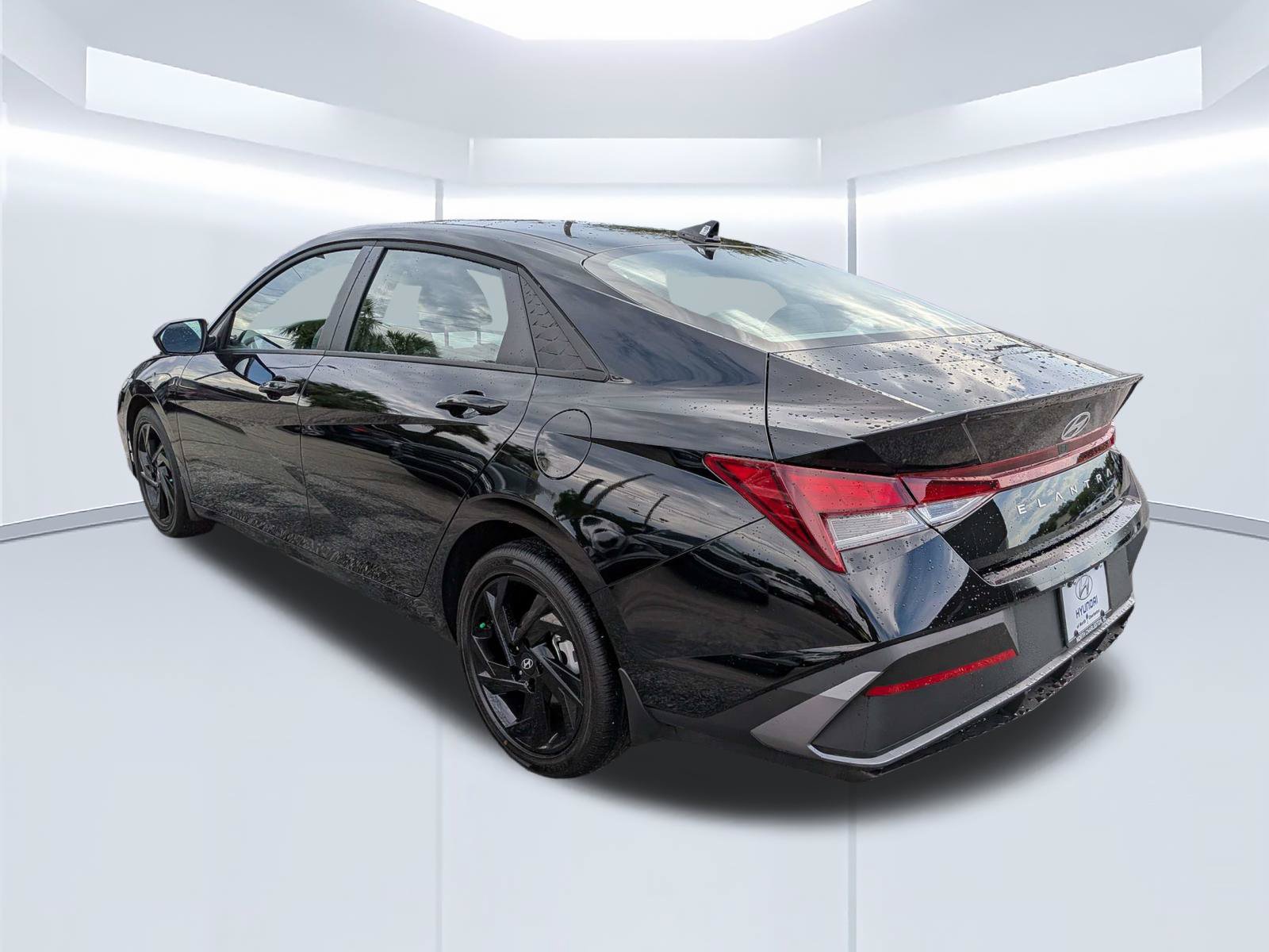 Certified 2026 Hyundai Elantra Sport FWD image 6