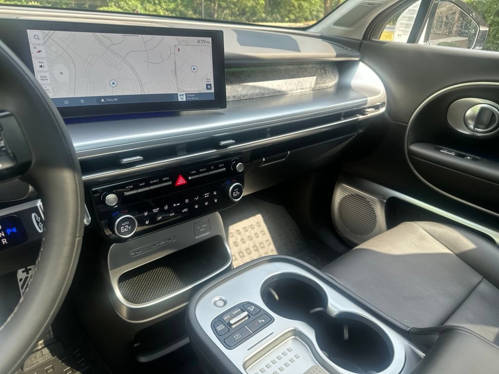 Used 2026 Hyundai Ioniq 9 Calligraphy AWD/4WD image 8