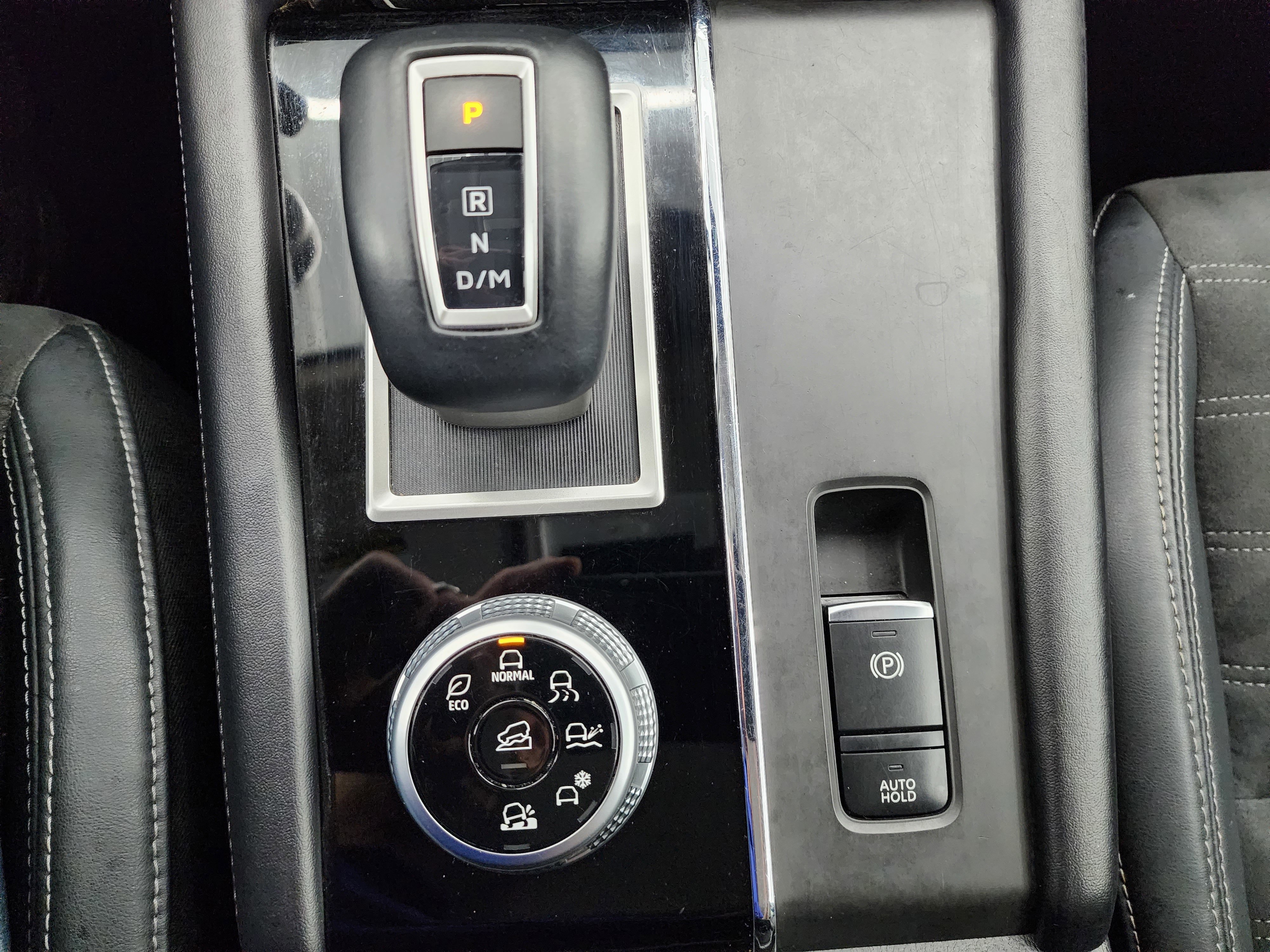 Used 2022 Mitsubishi Outlander SE AWD/4WD image 17