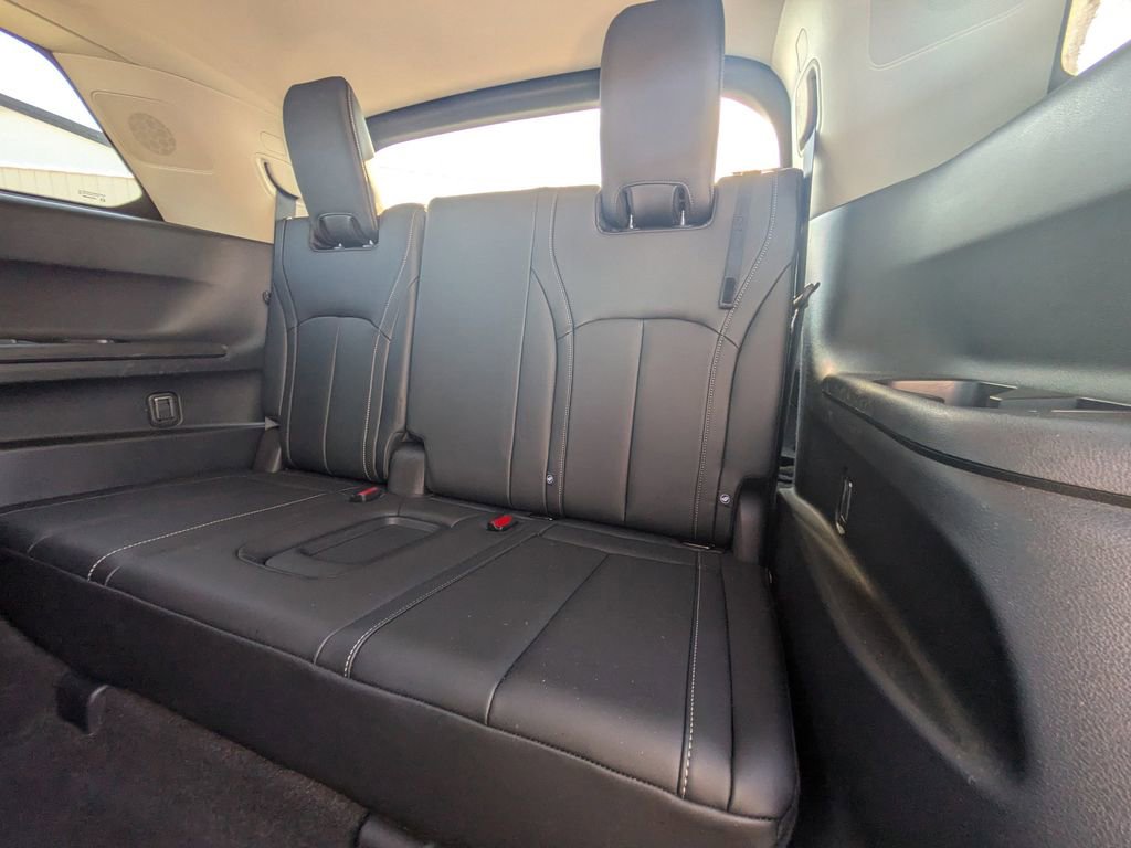 Certified 2023 INFINITI QX60 Luxe w/ Cargo Package image 13