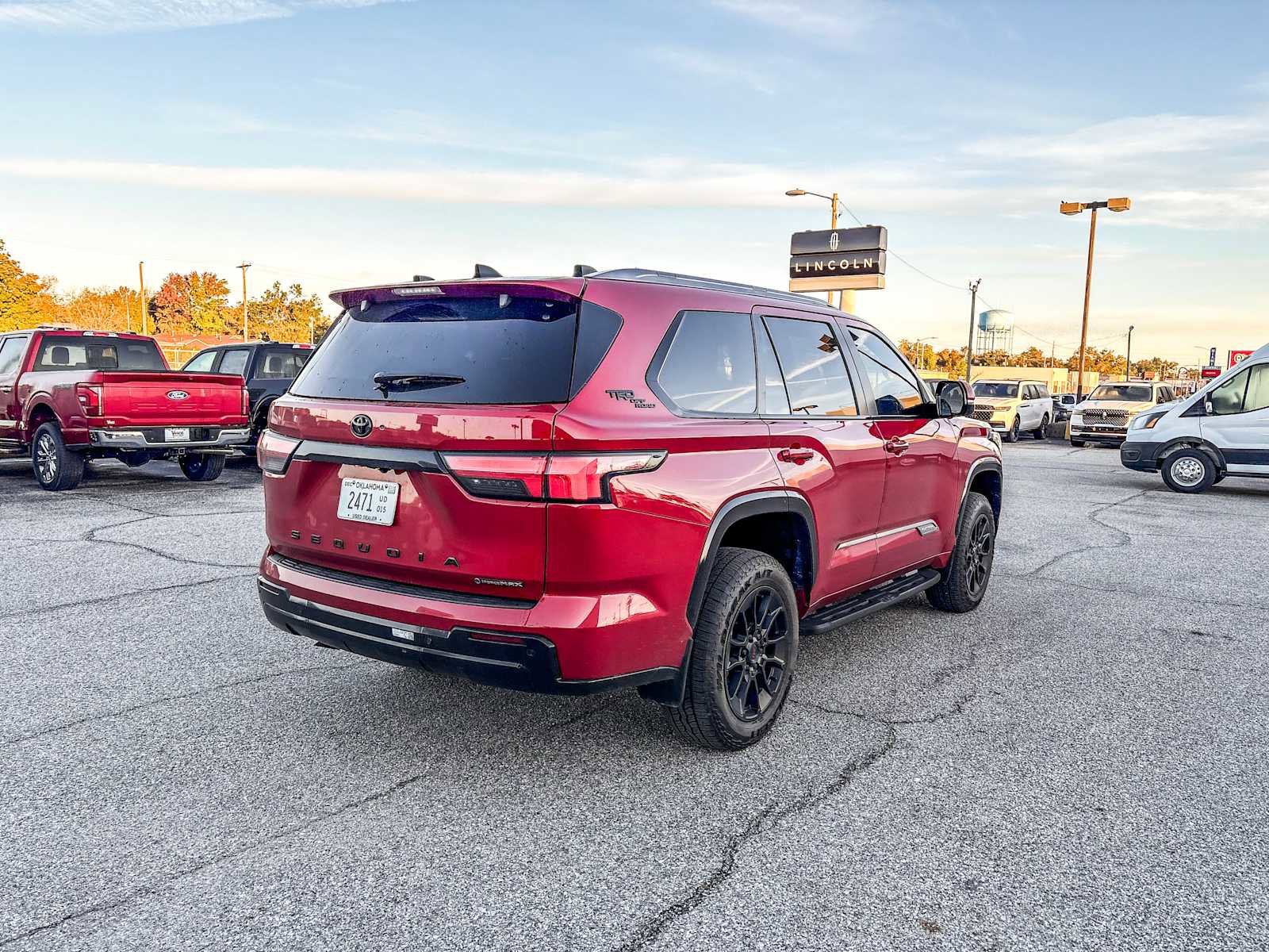 Used 2025 Toyota Sequoia Platinum image 7