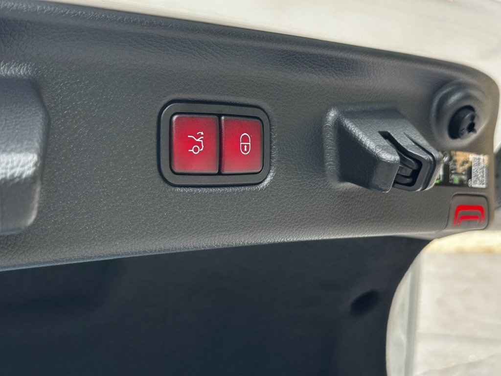New 2027 Mercedes-Benz S 580 4MATIC Sedan image 22
