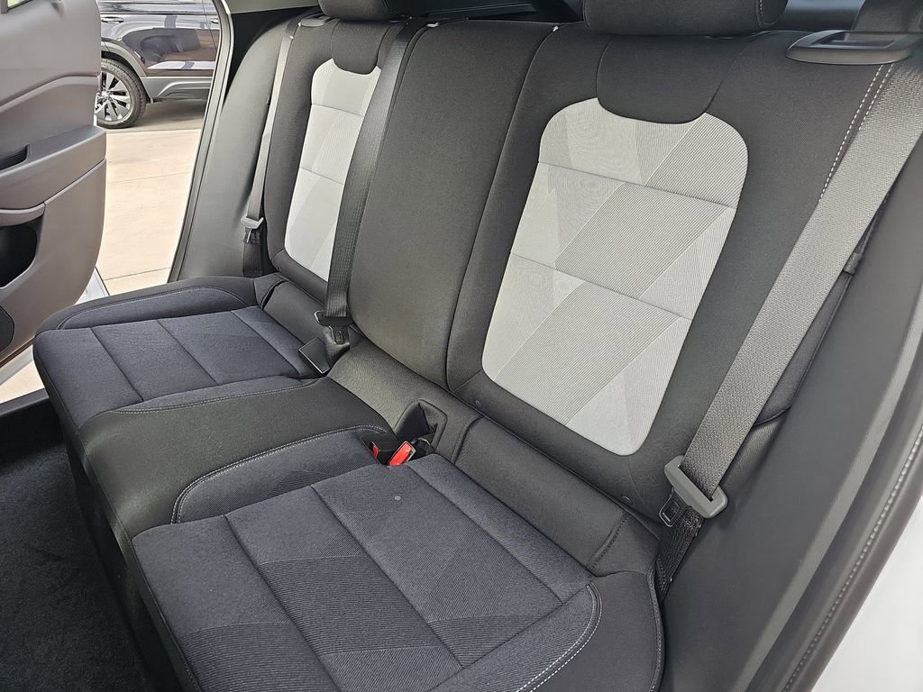 New 2026 Chevrolet Trax LS w/ LS Convenience Package image 13