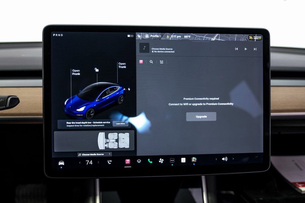 Used 2018 Tesla Model 3 Long Range image 26