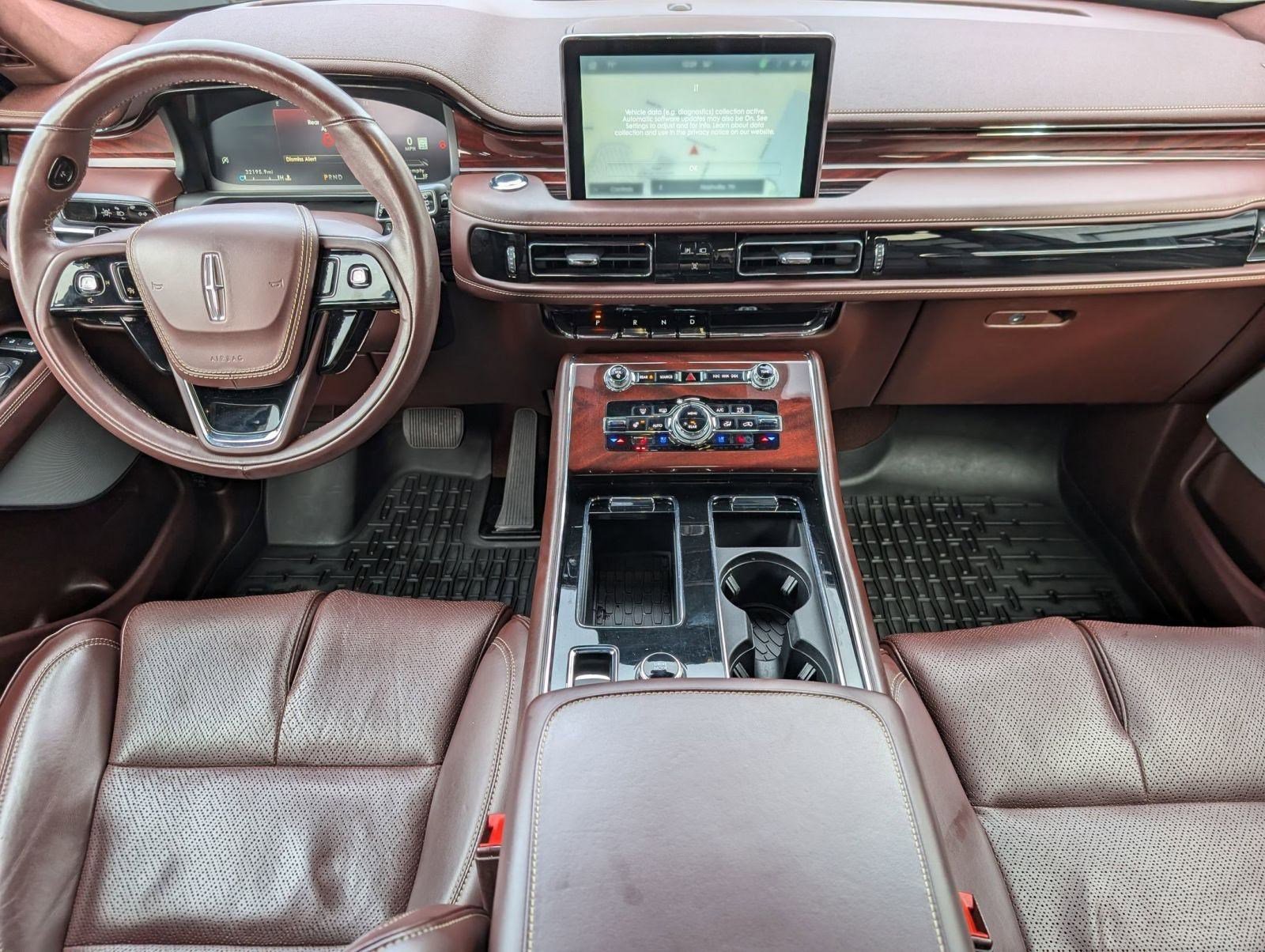 Used 2022 Lincoln Aviator Black Label w/ Dynamic Handling Package image 15