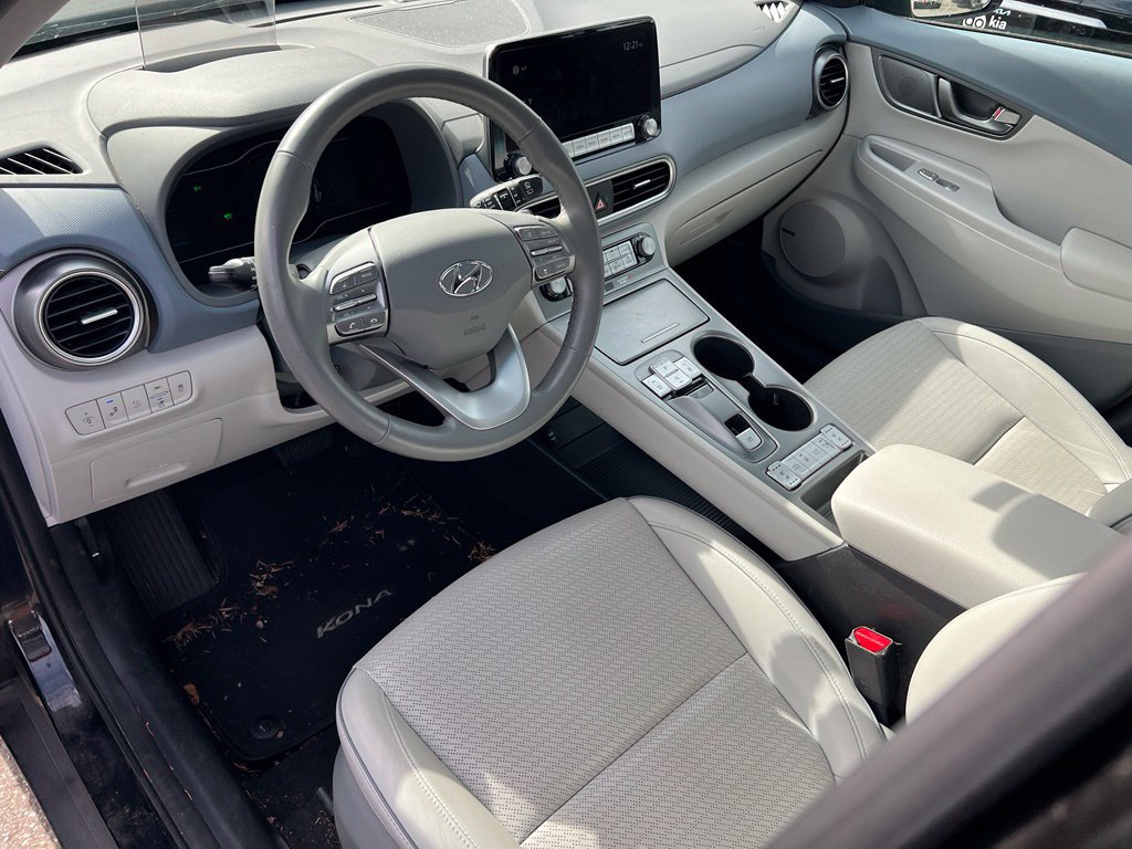 Used 2021 Hyundai Kona Ultimate w/ Cargo Package FWD image 15