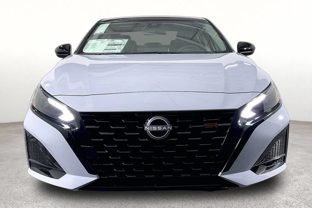New 2026 Nissan Altima 2.5 SR FWD image 3
