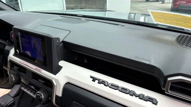 Used 2024 Toyota Tacoma TRD Off-Road AWD/4WD image 28