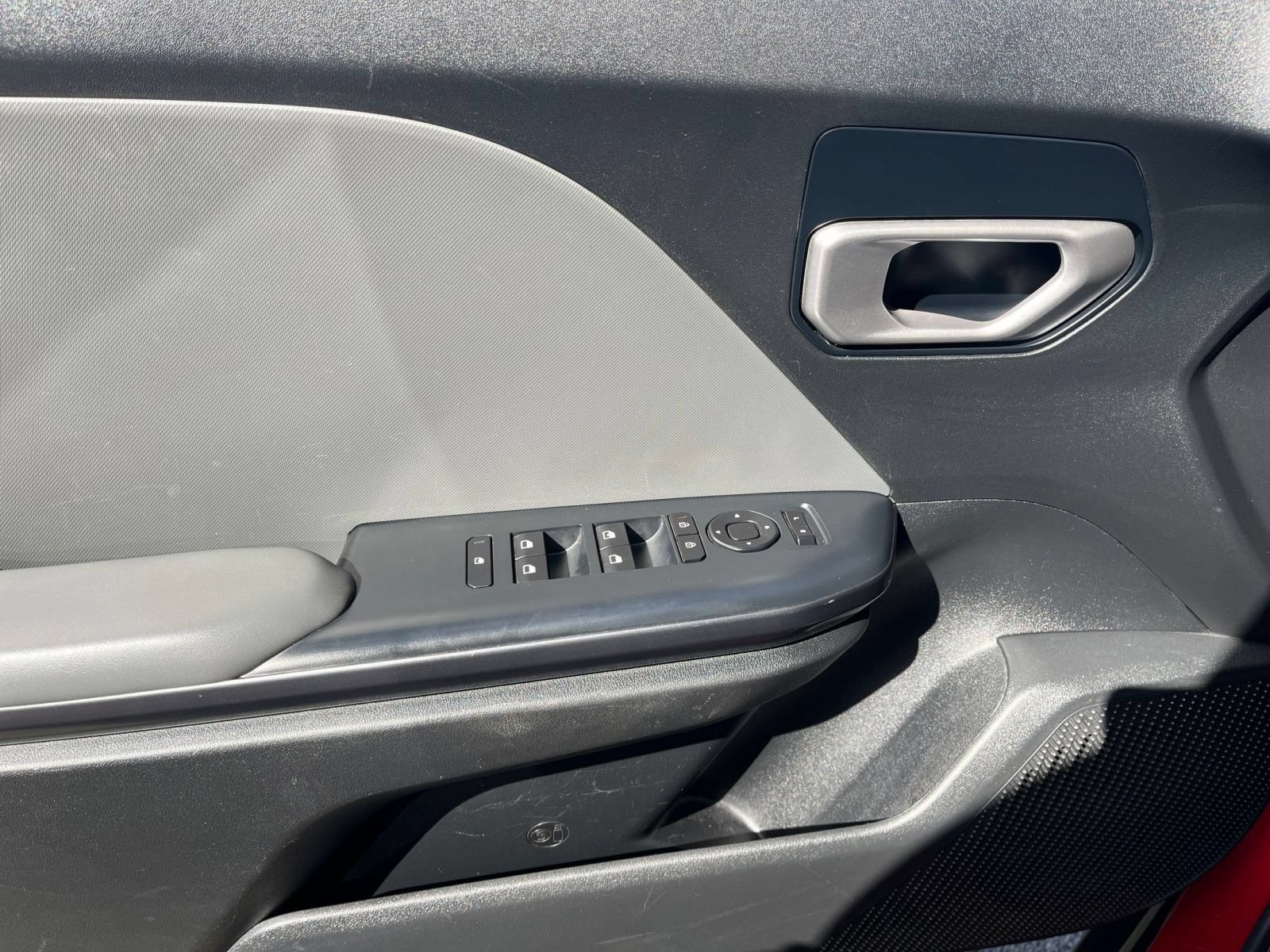 Used 2025 Kia K4 FWD image 18