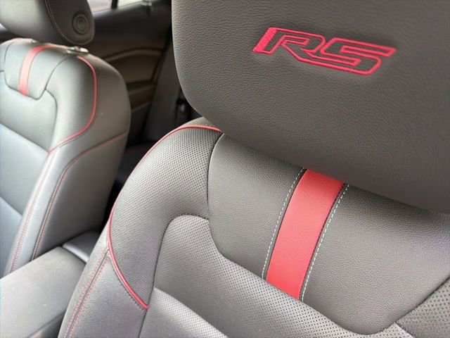 Used 2025 Chevrolet Trax RS w/ Sunroof Package image 15