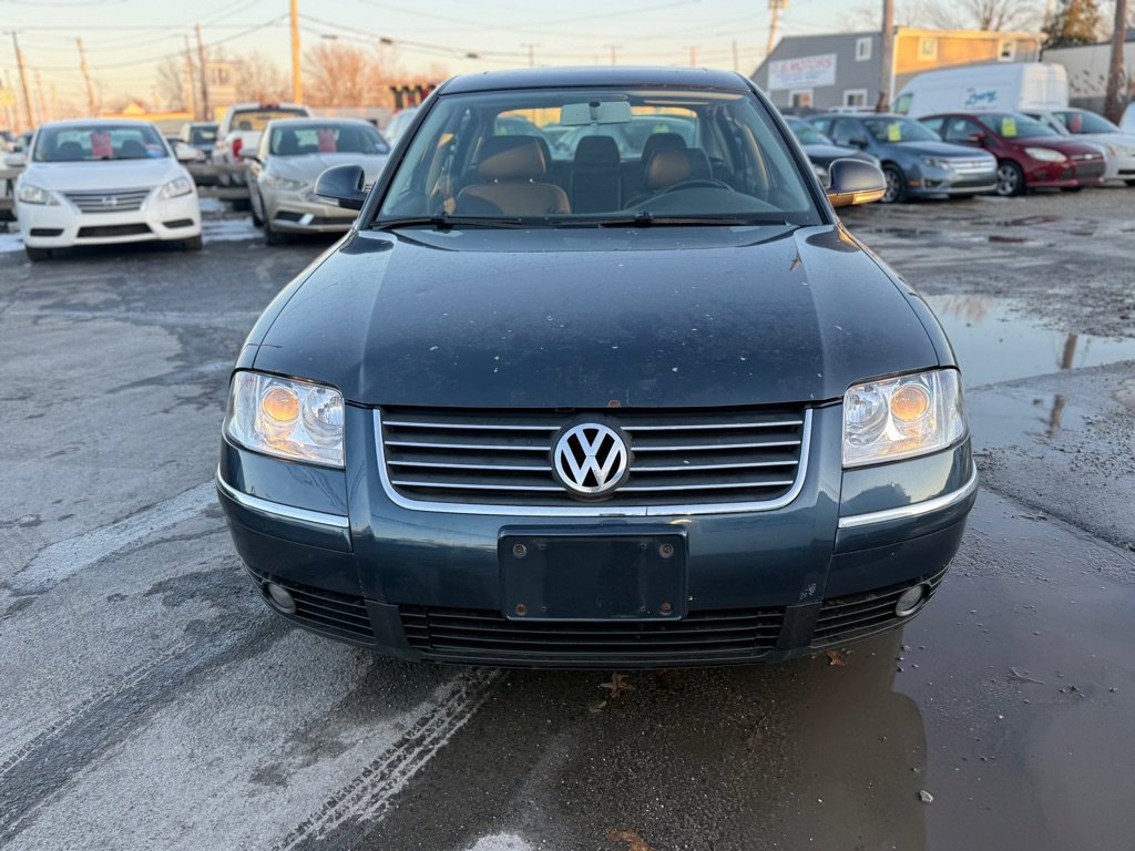 Used 2005 Volkswagen Passat GLS image 2