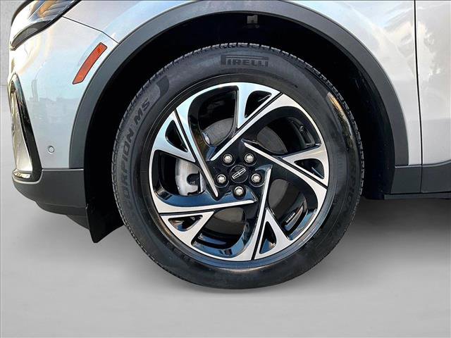 Used 2024 Lincoln Nautilus Premier w/ Jet Appearance Package AWD/4WD image 10