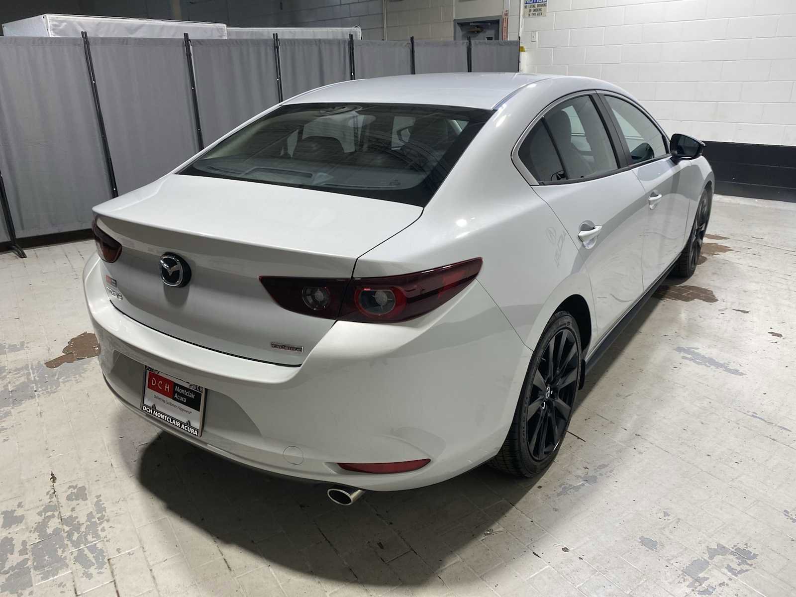 Used 2024 MAZDA MAZDA3 s FWD image 26