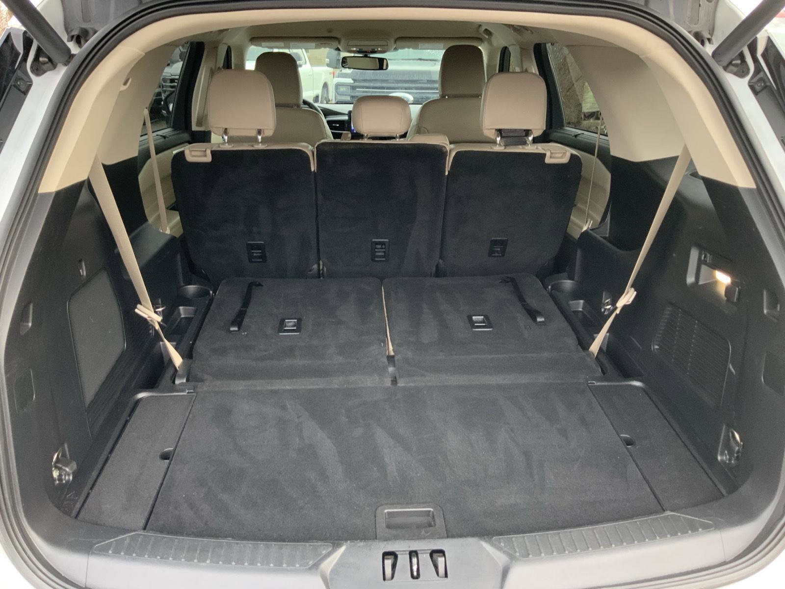 Used 2022 Ford Explorer Limited image 13