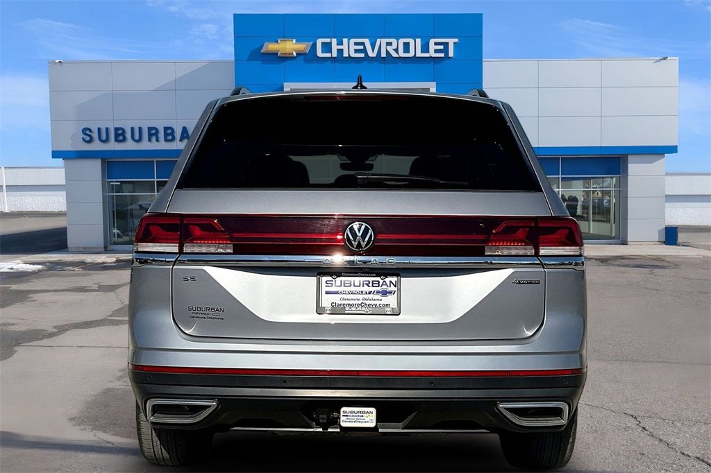 Used 2024 Volkswagen Atlas SE image 4