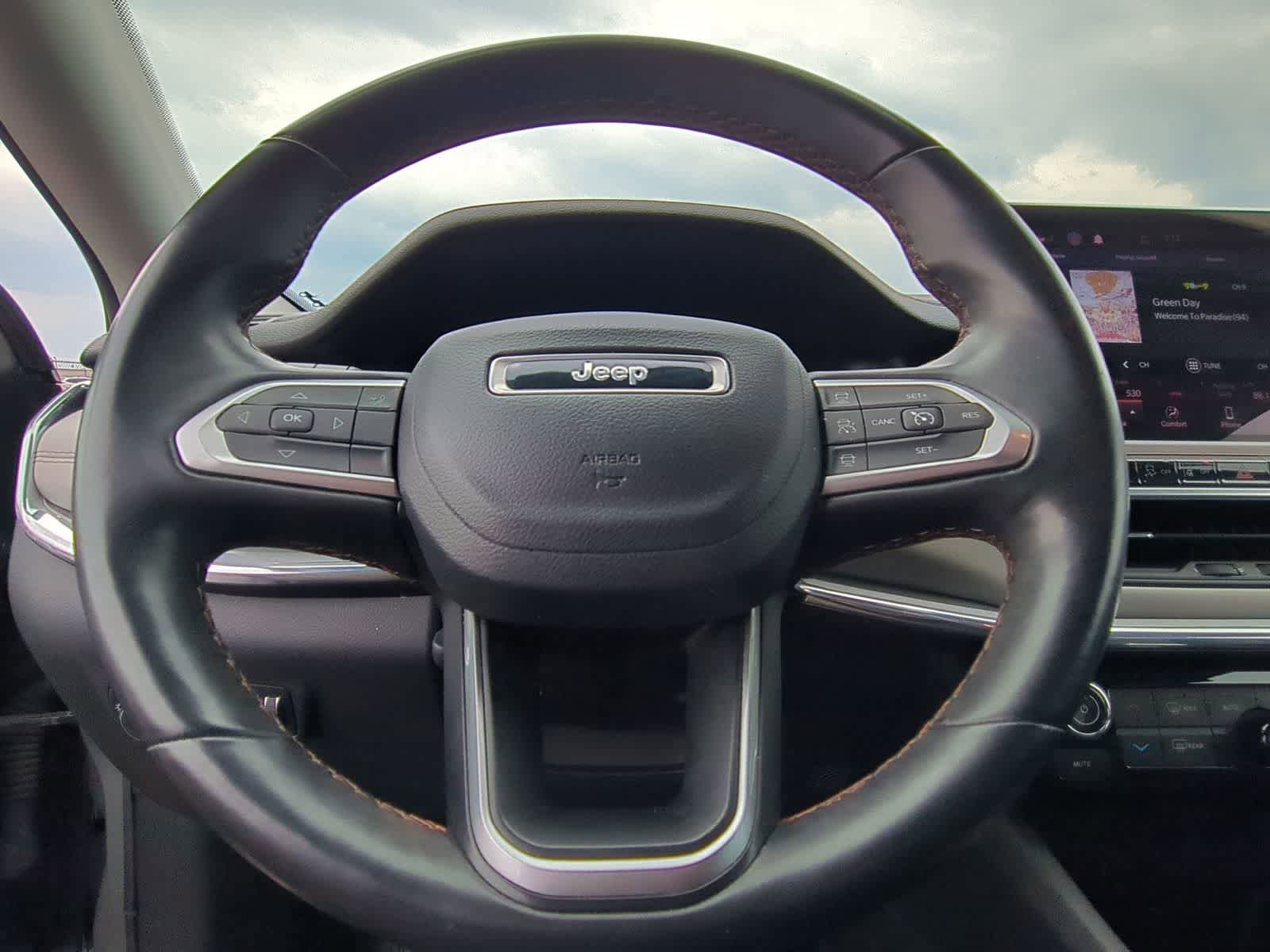 Used 2022 Jeep Compass Limited AWD/4WD image 23