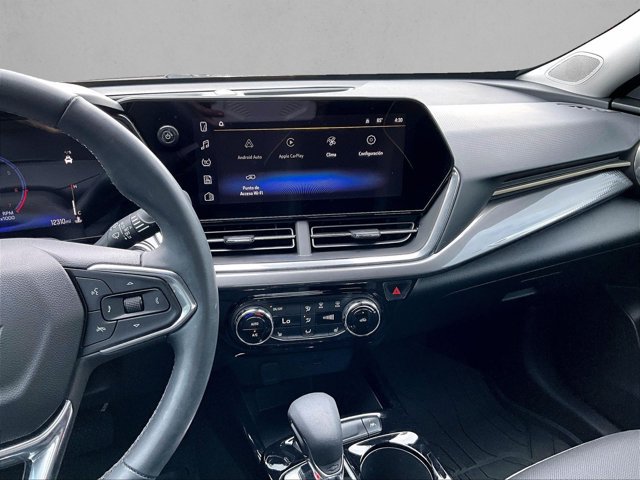 Used 2024 Chevrolet Trax ACTIV FWD image 8