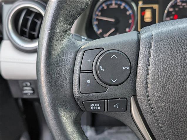 Used 2017 Toyota RAV4 Limited image 29