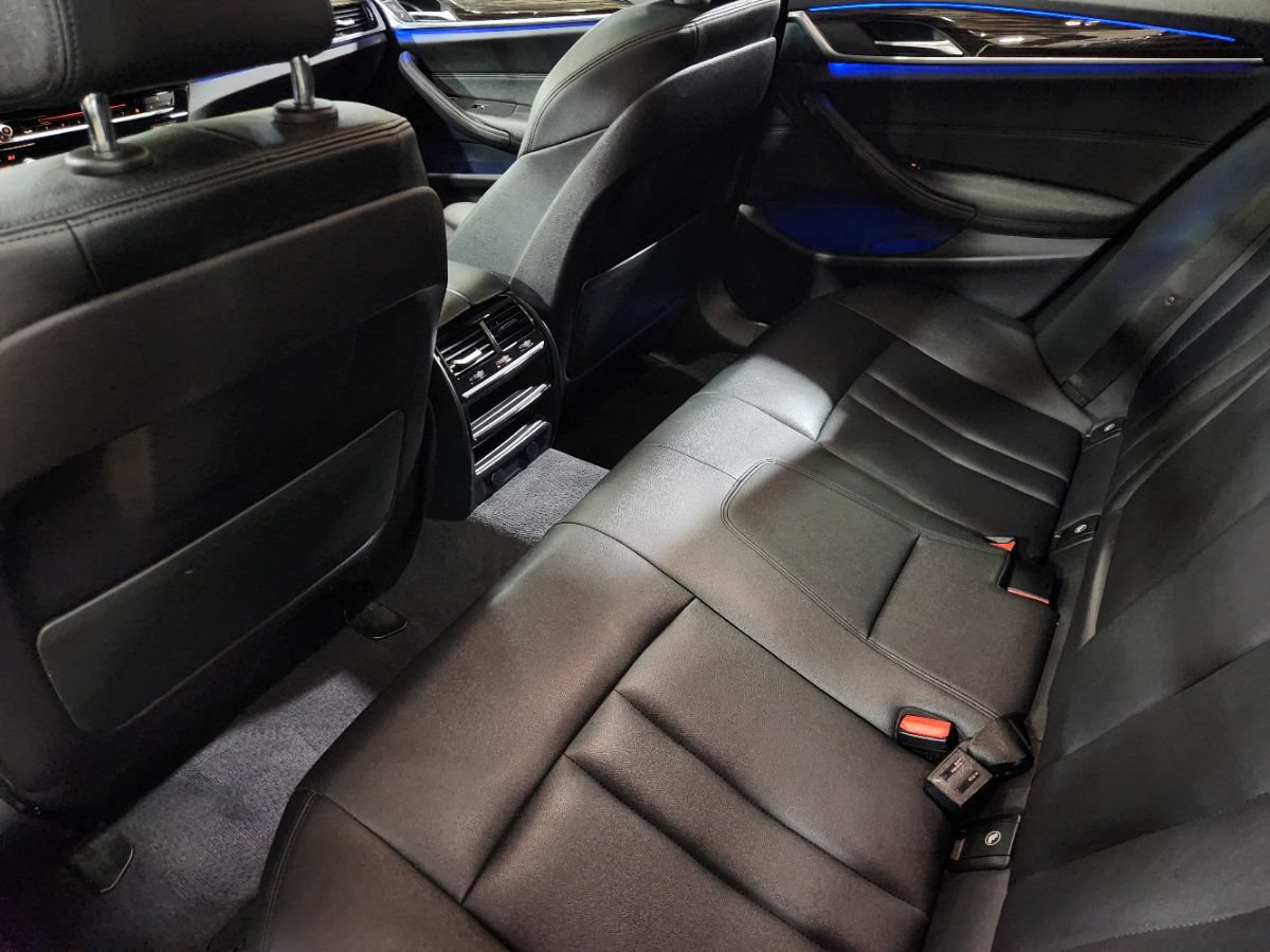 Used 2018 BMW 530e RWD image 50