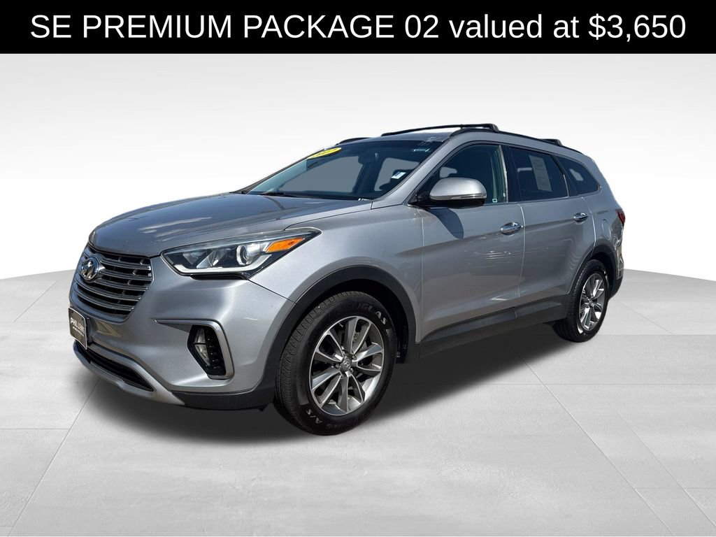 Used 2017 Hyundai Santa Fe SE w/ SE Premium Package 02 AWD/4WD image 1