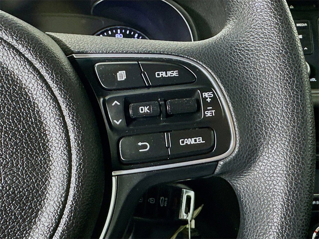 Used 2016 Kia Optima LX image 8