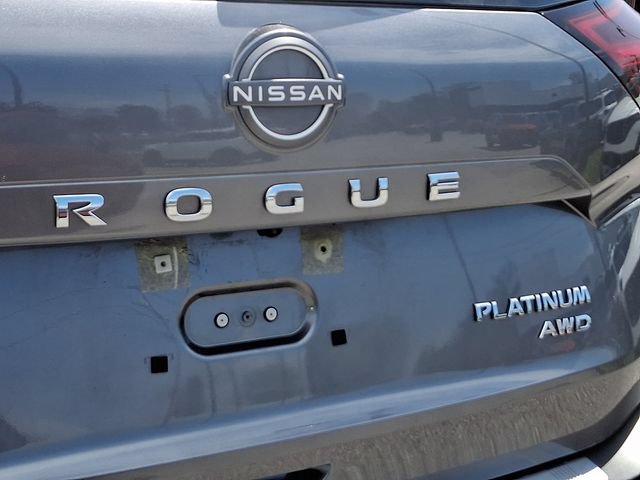 Used 2023 Nissan Rogue Platinum w/ Platinum Premium Package AWD/4WD image 32