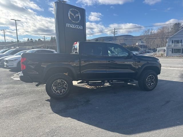 Used 2025 Chevrolet Colorado ZR2 w/ Technology Package image 9