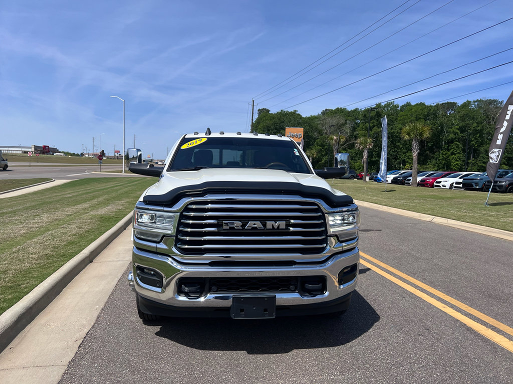 Used 2019 RAM 3500 Limited w/ Max Tow Package image 12