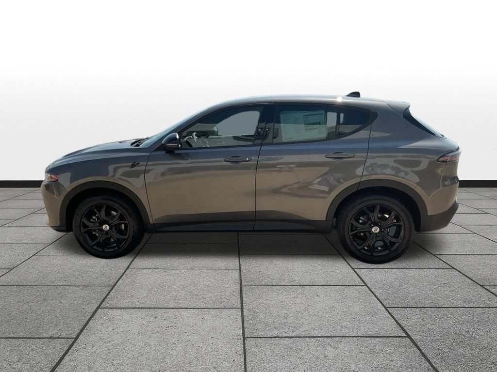 New 2025 Dodge Hornet GT w/ GT Blacktop Package AWD/4WD image 2