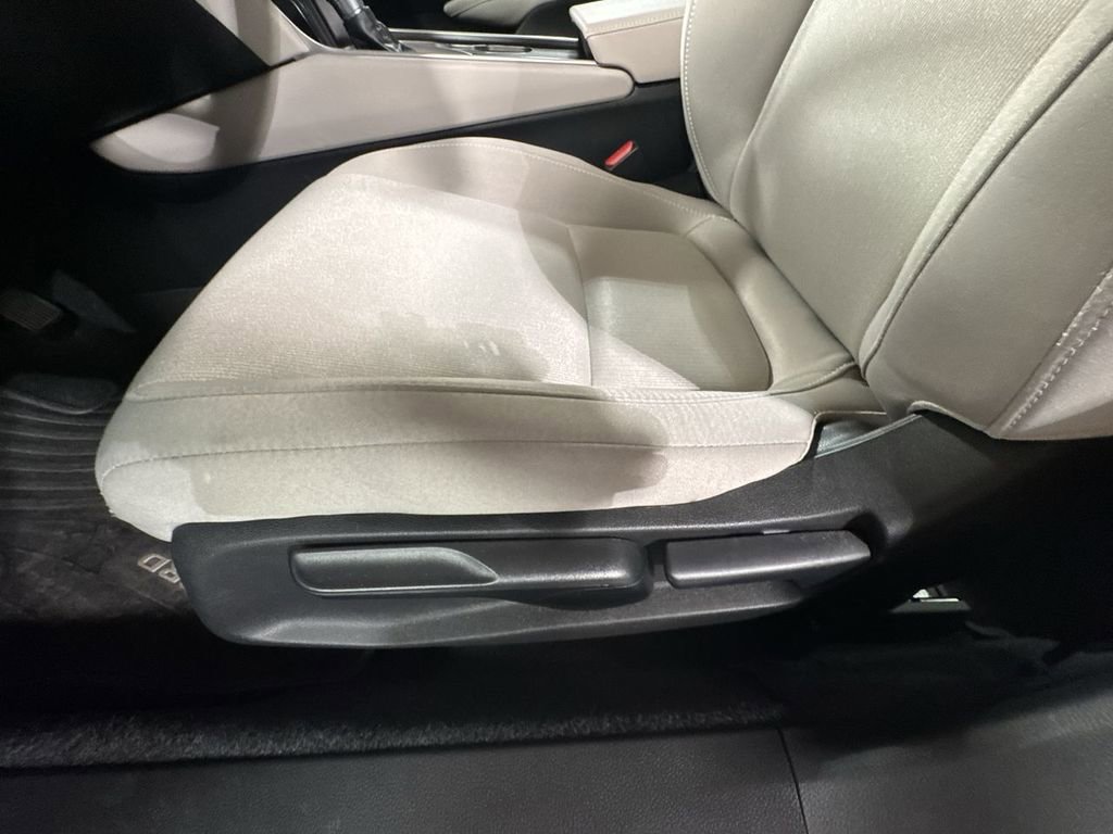Used 2022 Honda Accord LX image 18