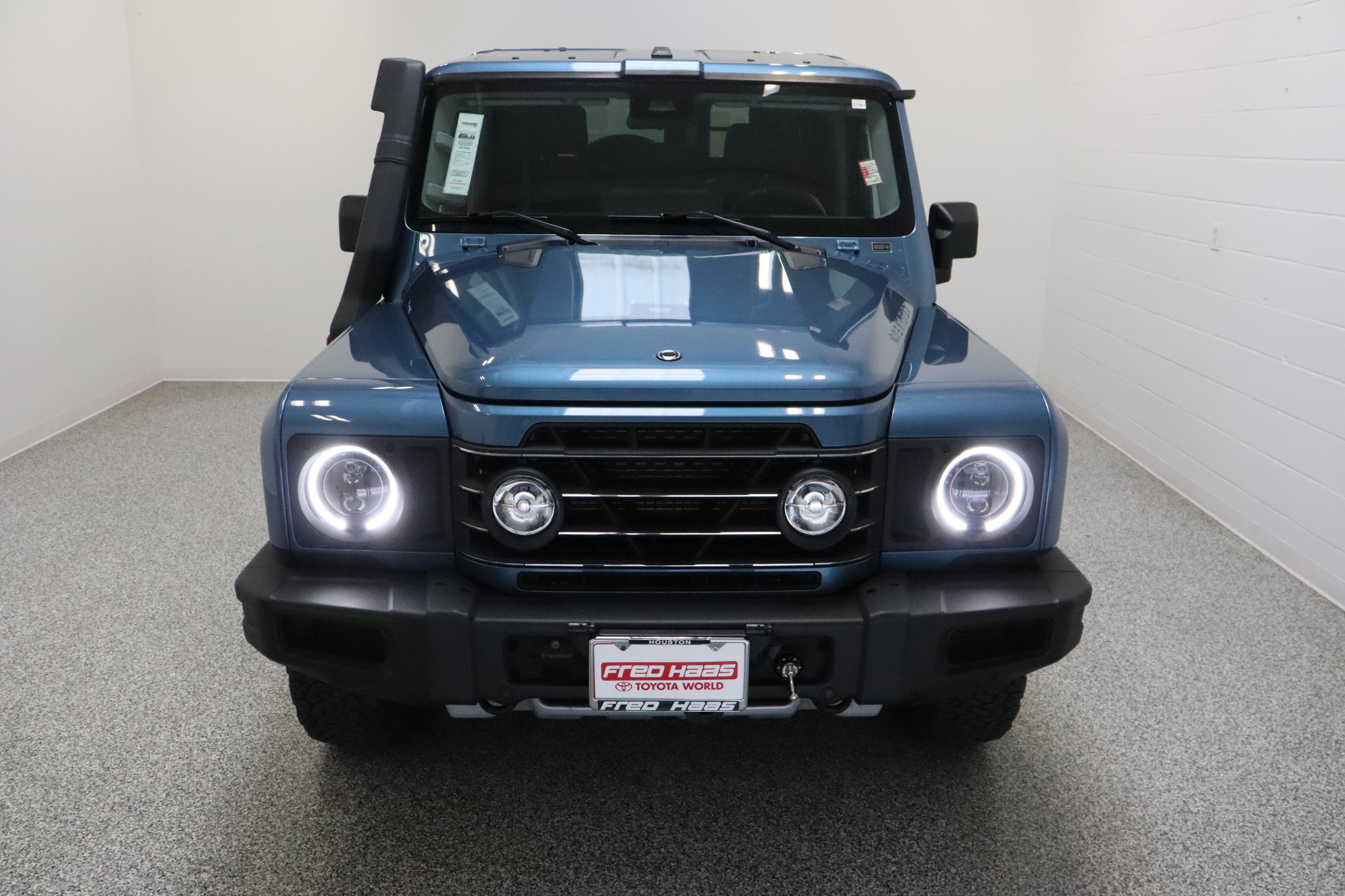 Used 2024 INEOS Grenadier image 3