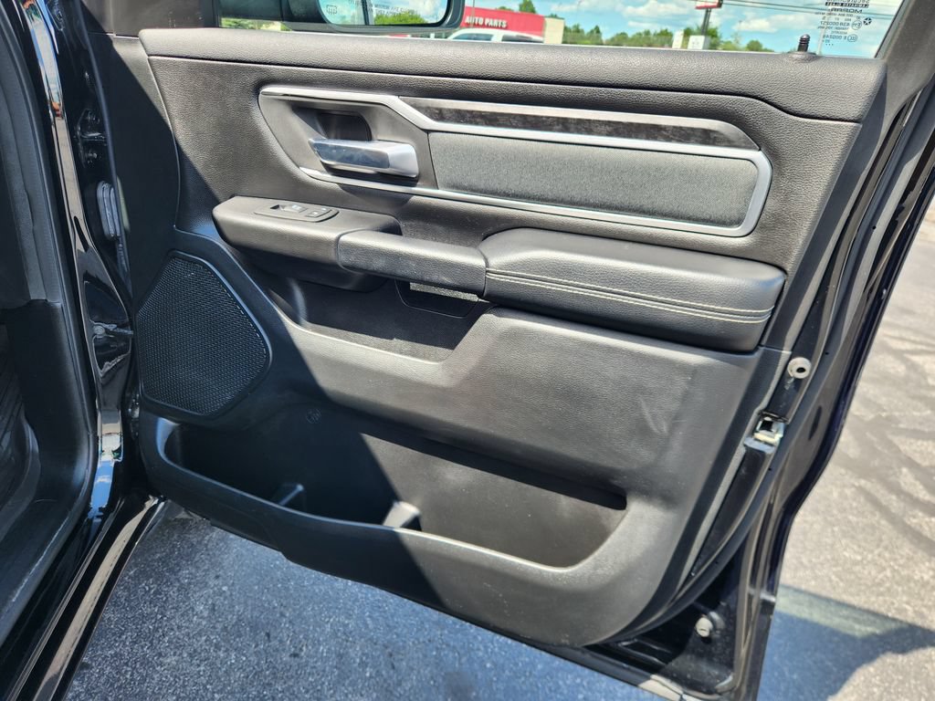 Used 2021 RAM 1500 Big Horn AWD/4WD image 11