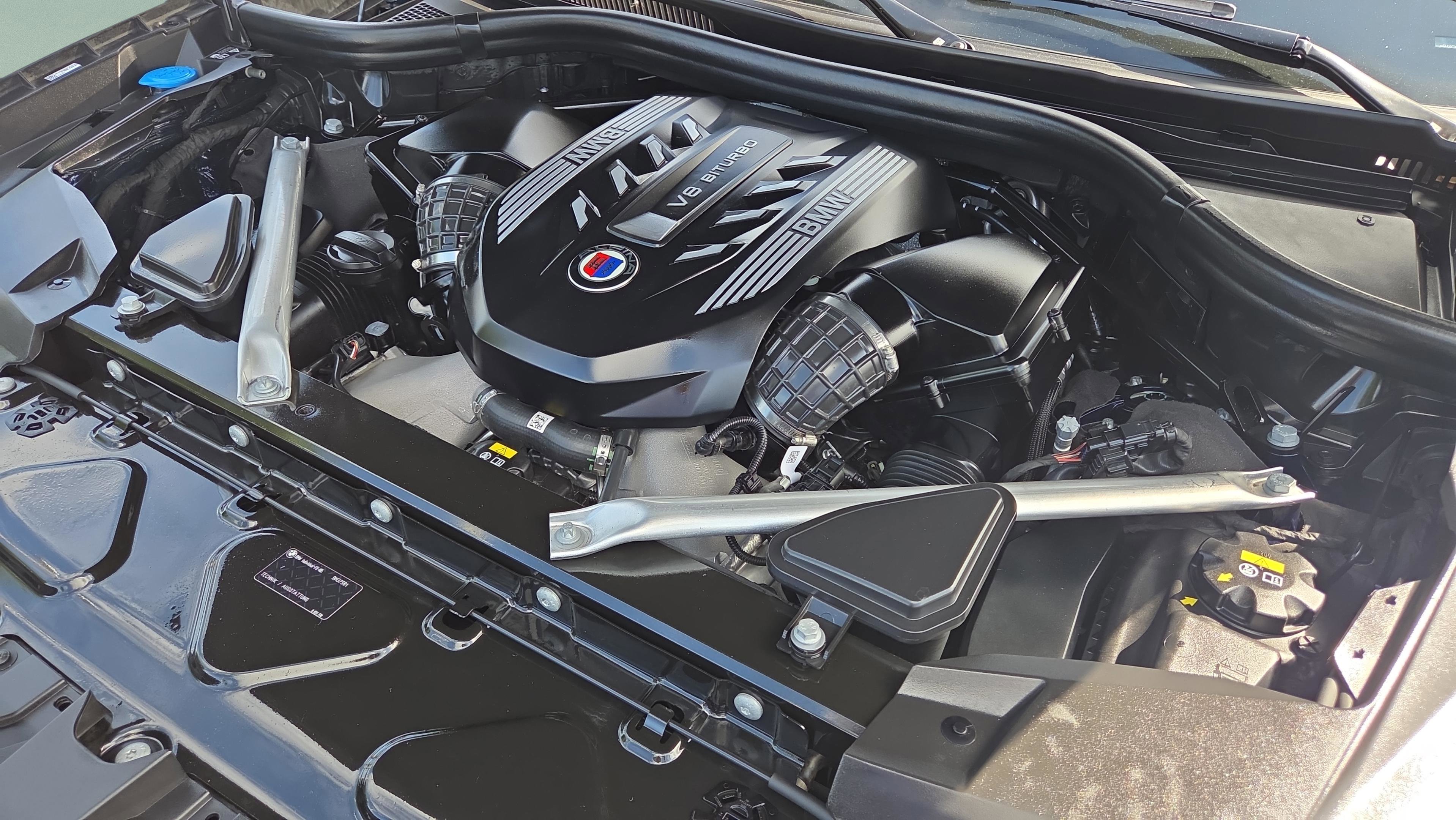Certified 2022 BMW ALPINA XB7 AWD/4WD image 21