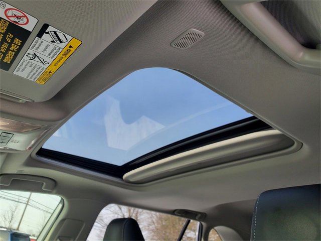 Used 2023 Toyota RAV4 XLE Premium image 33