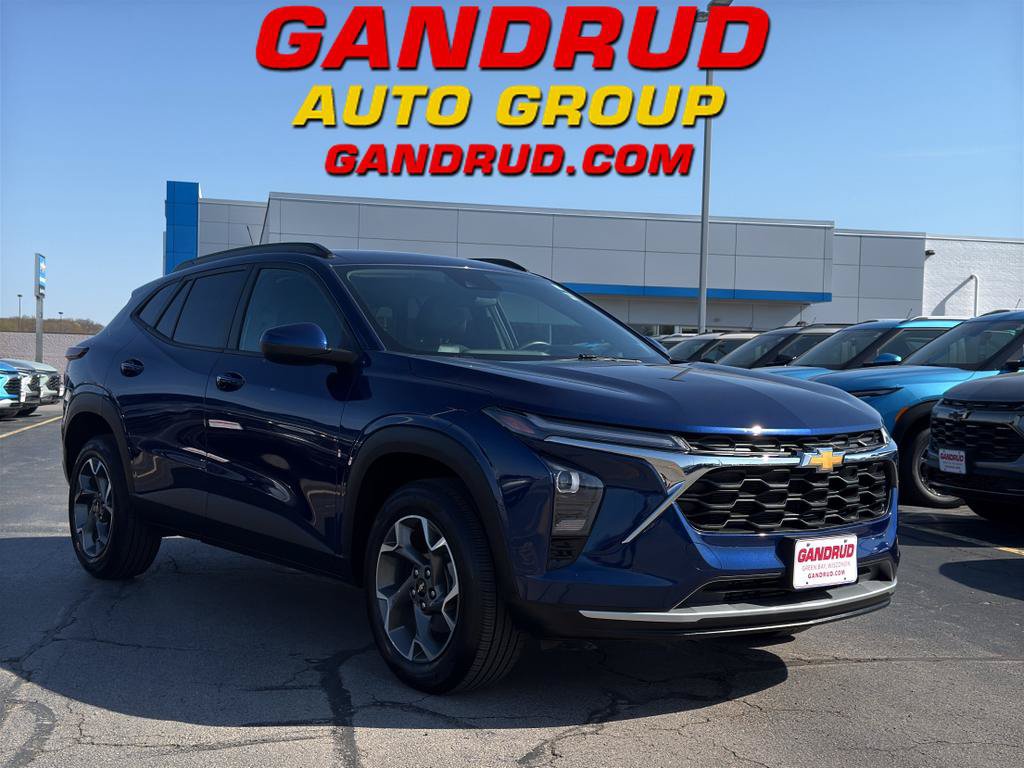 Certified 2024 Chevrolet Trax LT w/ Driver Confidence Package FWD image 1