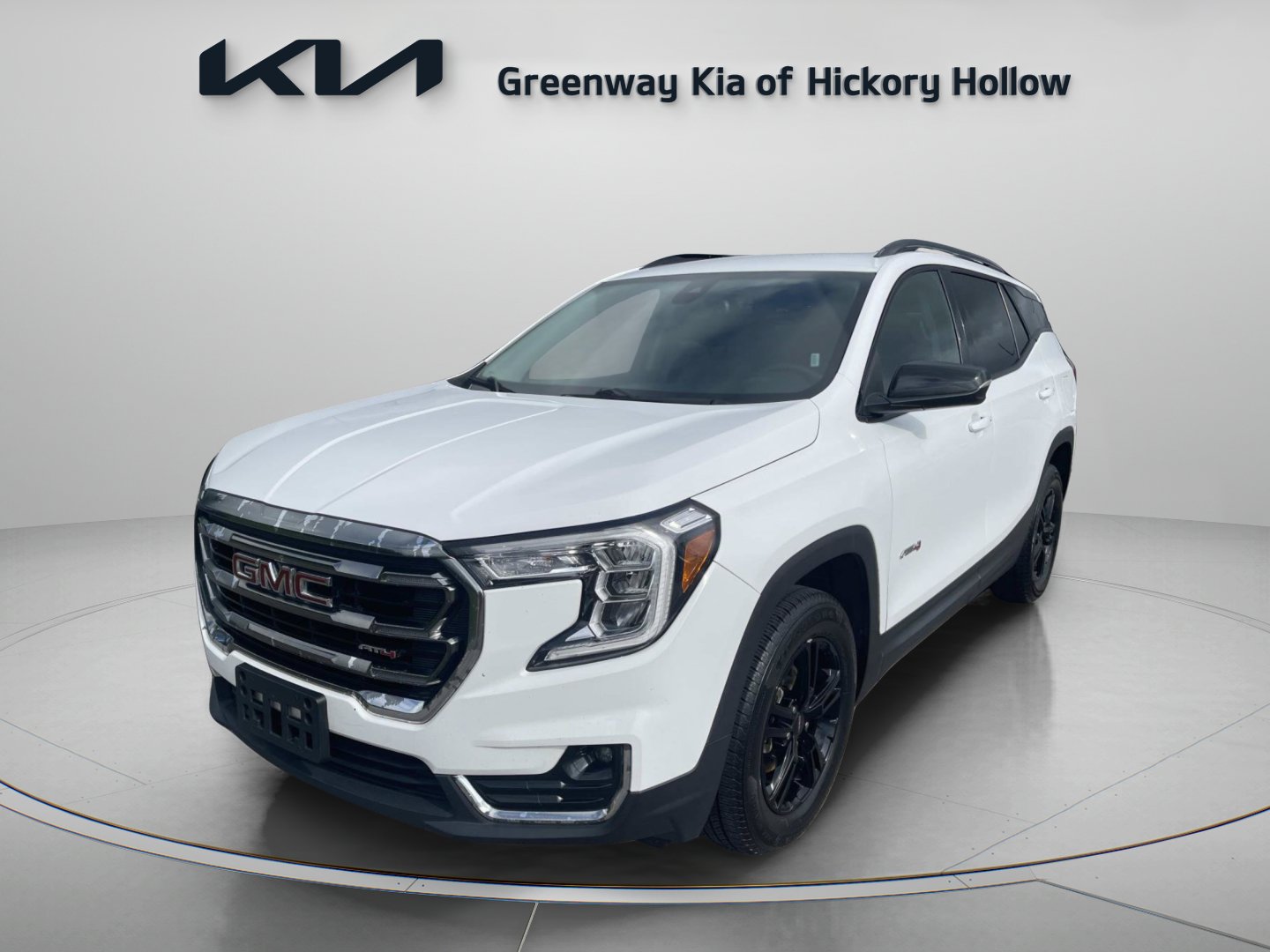 Used 2023 GMC Terrain AT4 AWD/4WD image 3