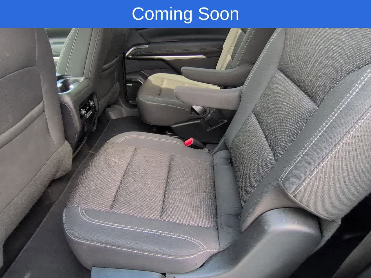 Used 2024 Chevrolet Traverse LT w/ Enhanced Driving Package FWD image 17