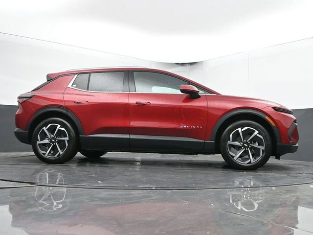 New 2026 Chevrolet Equinox EV LT image 47